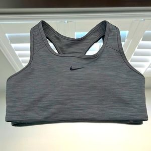 Nike Sports Bra size : M